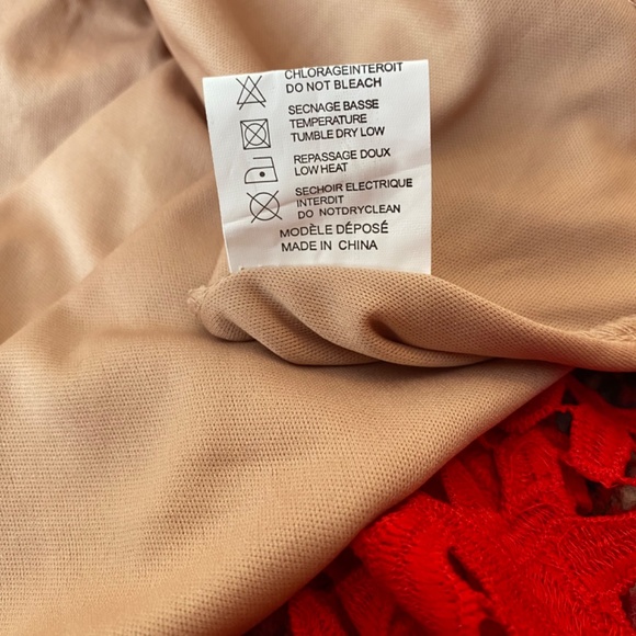 NWOT Red lace mini dress - Picture 7 of 7